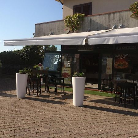 B&B Mirella Чита' Сант'Анджело Екстериор снимка